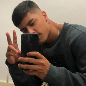 Mateo V.